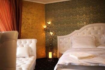 Hotel Kotva Bratislava Esterno foto