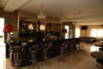 Hotel Kotva Bratislava Esterno foto